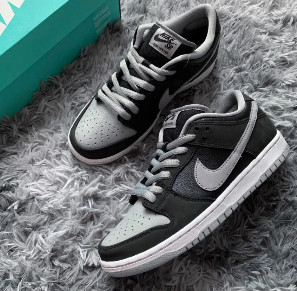 Nike Dunk SB Low影子灰 究竟有什么魅力?