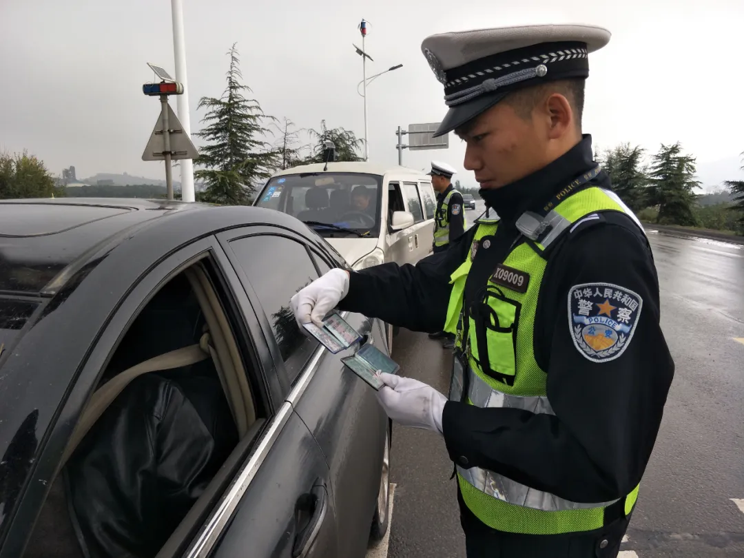 平陆交警大队开展“百日会战”第一次集中整治统一行动