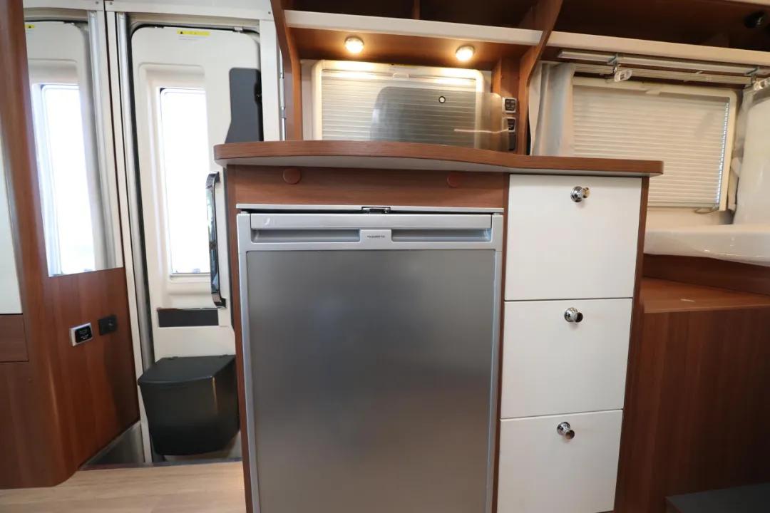 朗宸出品，國六大額頭C型房車——洛德蒙特 S60