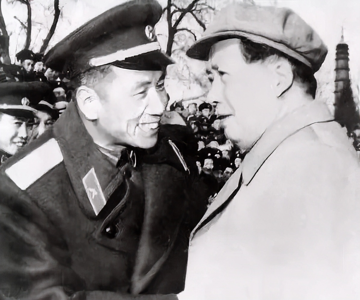 吕正操：没参加过长征，后授衔开国上将，晚年