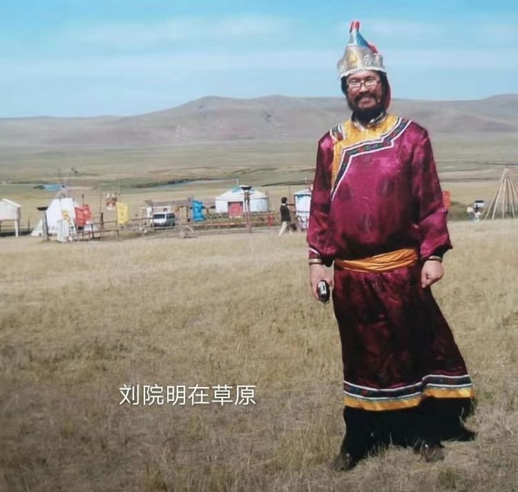 当代画马名家刘院明的艺术风采