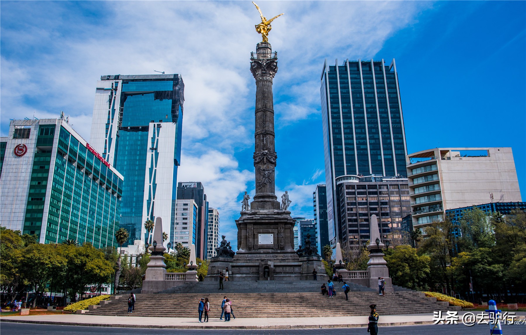 你印象中的墨西哥首都是座怎样的城市?落后,古老,还是现代化?