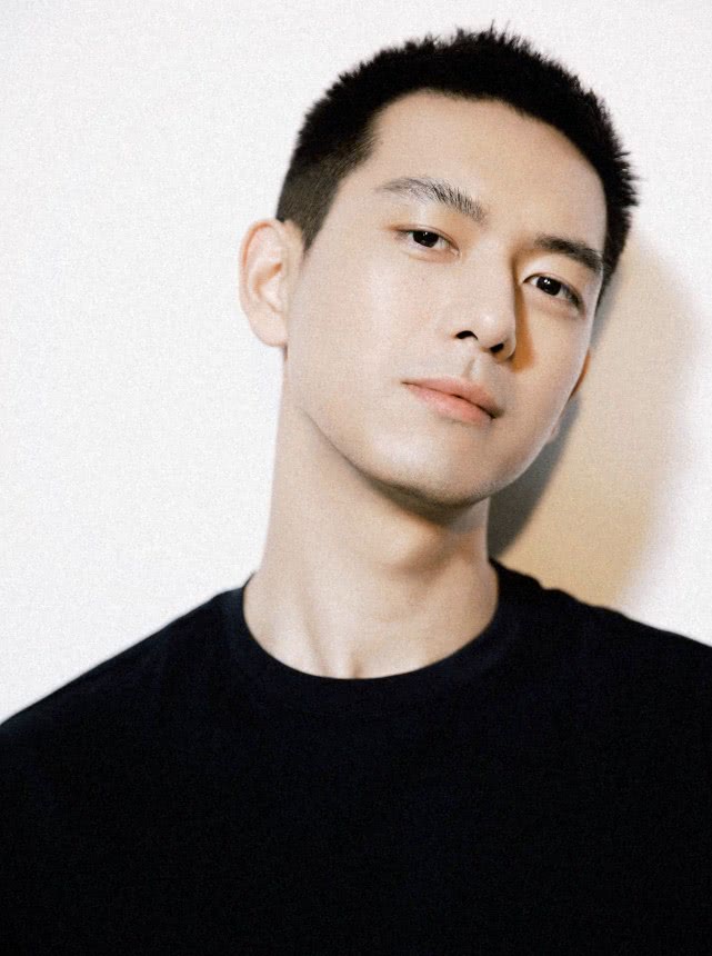 《人生若如初见》开机，演员阵容吸睛，魏大勋