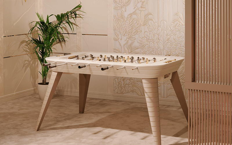 挥金如土的有钱人，喜欢在家玩什么？