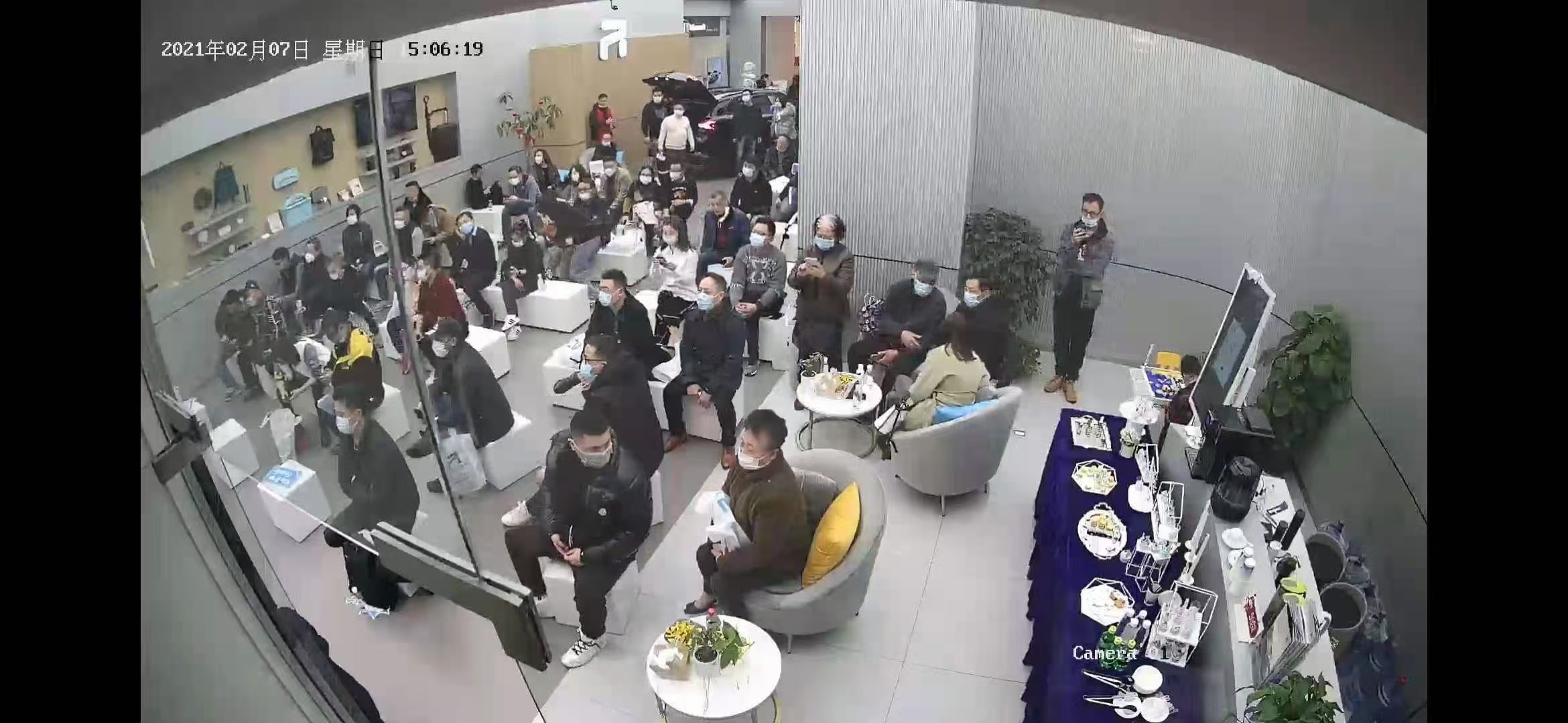 上市当天即热卖，全球首款5G智能汽车MARVEL R重磅上市