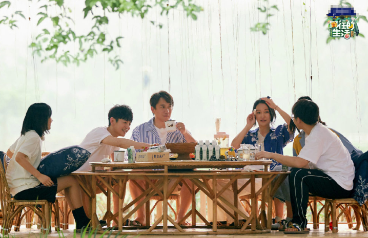 《奔跑吧》终于官宣，得知播出时间后，《向往