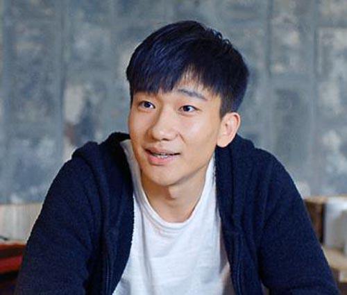 马伊俐文章离婚一年后 女方爆出小18岁男友