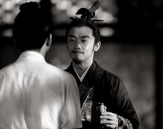 Baby、郑恺、李晨成“钉子户”，他们为何不敢放