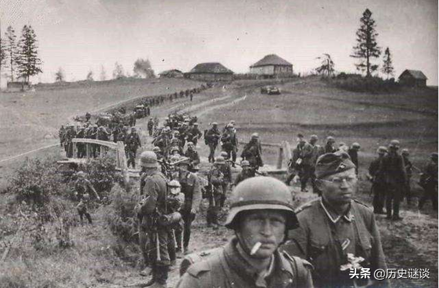 斯大林格勒战役前，苏联损失惨重，为啥还有兵