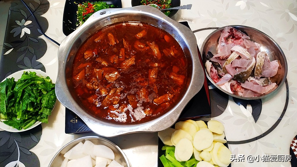 圖片[12]-羊肉加上魚肉一起做的火鍋是什么味道呢？沒有吃過只能試一試了-起舞食譜網(wǎng)