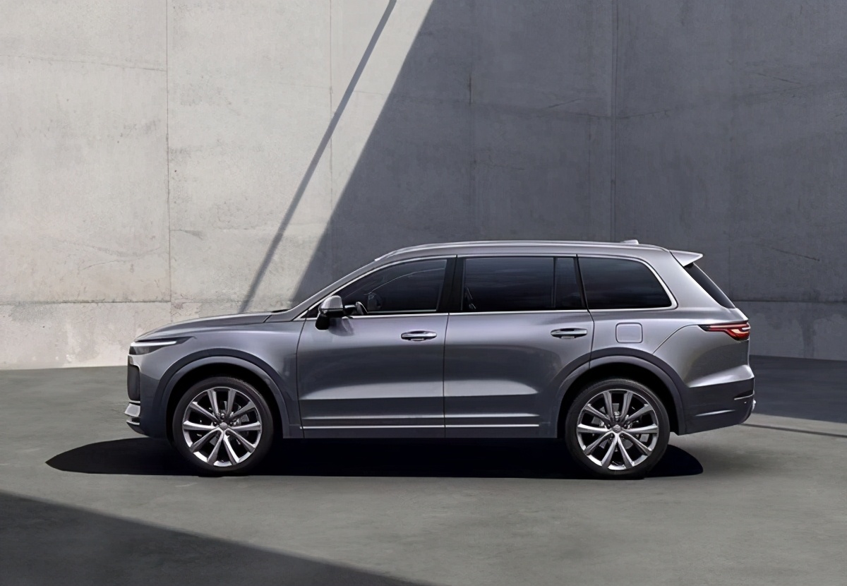 ����Ʒ�Ƹ߶�����Դ��������˹�����Ƽ���ʮ�㣬��������