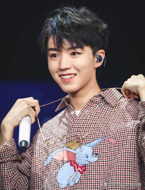 谁的笑容温暖了你的岁月，惊艳了你的时光？（男明星笑容合集）