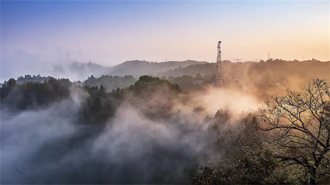 雨后必有奇觀，雞公山開(kāi)啟看海模式