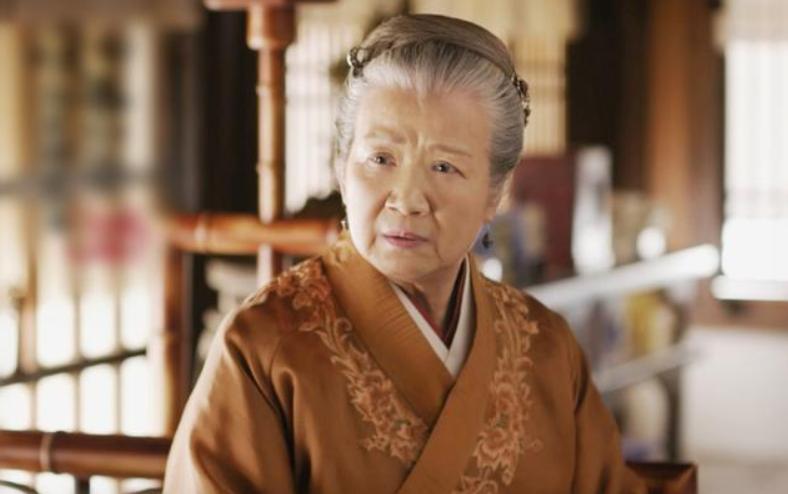 9位被中視協(xié)認(rèn)可的“德藝雙馨”明星，個個都是演技派，最小37歲