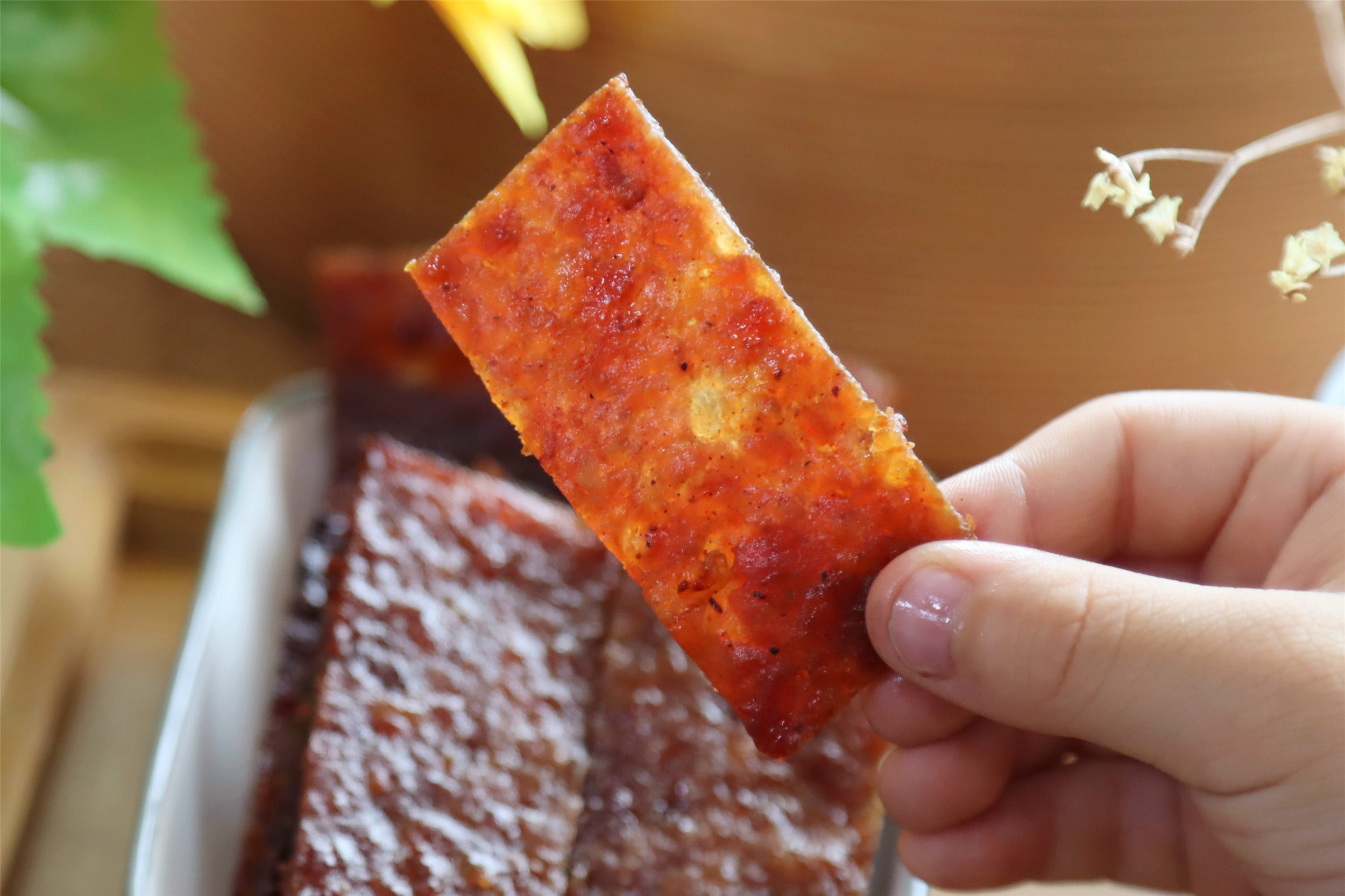 用猪肉做零食，在家自制“猪肉脯”，每一口都香喷喷的，老简单了