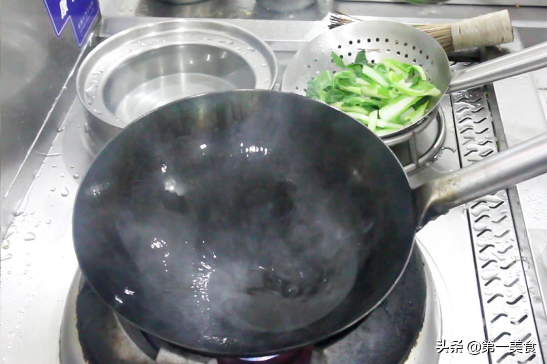 图片[6]-小白菜煎豆腐做法 简单易学 豆腐金黄不粘锅-起舞食谱网