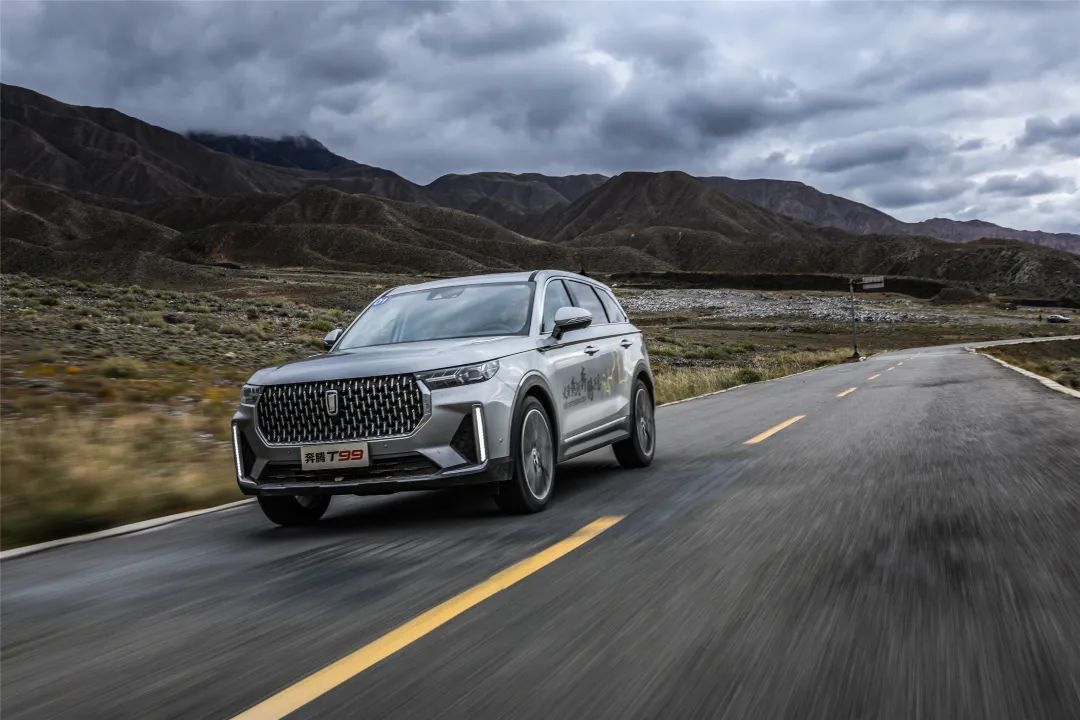 作为共和国次子，看奔腾是怎么跟年轻人耍的！