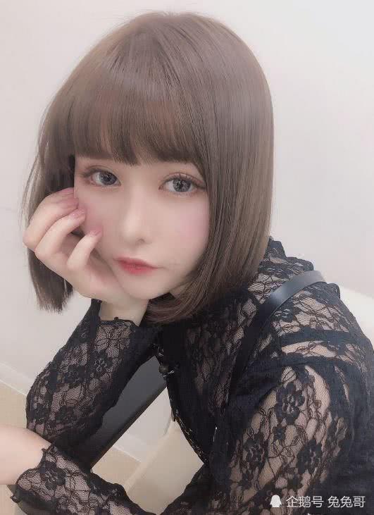 20岁日本女星自曝凄惨身世，曾靠卖原味内裤养家