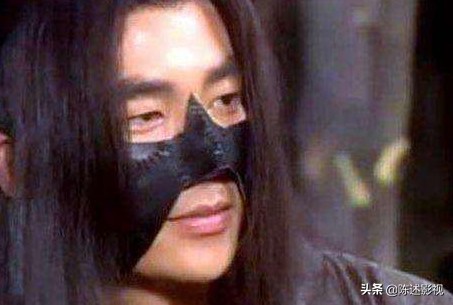 饒了觀眾吧，同是楊過摘面具，除了古天樂其他人都在耍帥