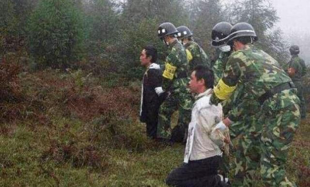 中国最大的叛徒：为了40万美元出卖东风导弹，直