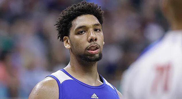 再见了，篮网！再见了，NBA！才25岁啊，天才探花要退役了？