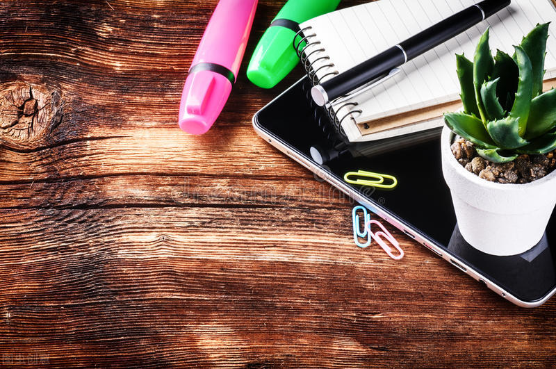 教务管理系统软件免费版有吗？