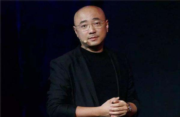 最難時(shí)是王寶強(qiáng)幫我，現(xiàn)在票房再高，都不用王寶強(qiáng)，究竟為什么呢