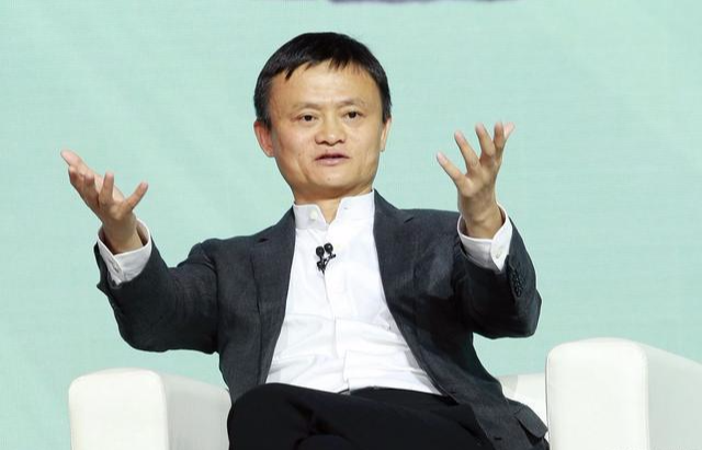家里有55万存款，到底要不要买房？马云、曹德旺