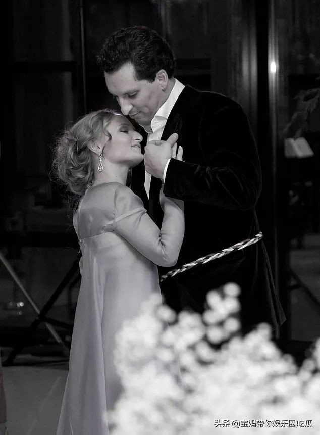 普京的两个美貌女儿被隐藏保护30年，爱情选择却