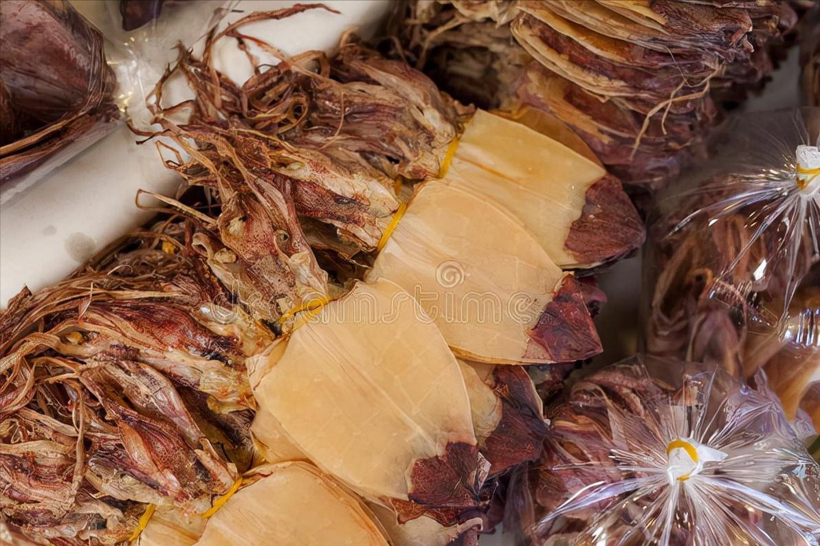 Soak dried squid, just soak in water is not enough, add 2 things, soak