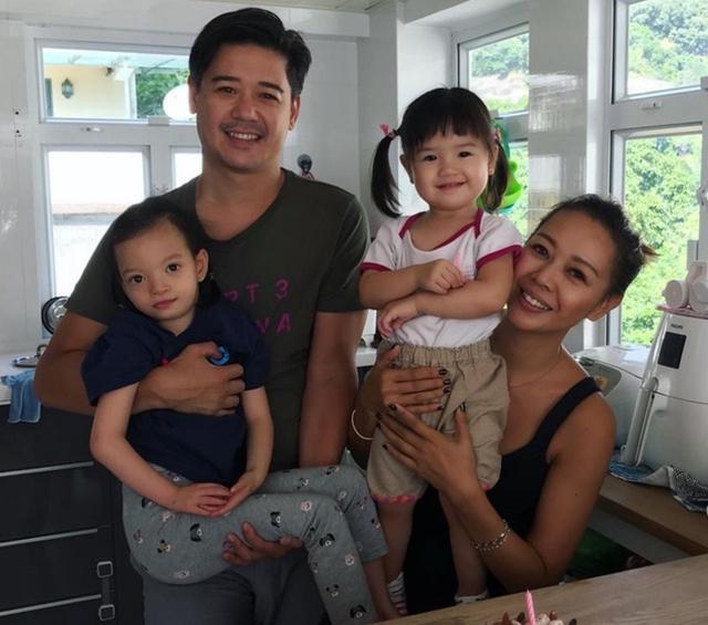 钟丽淇10岁女儿开始学走路，患罕见基因疾病，被断言活不过两岁
