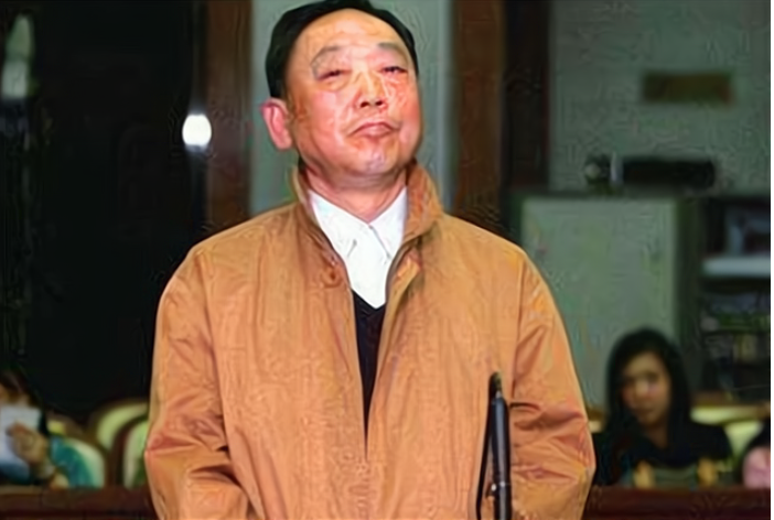福州首富陈凯——请客上30年以上茅台,因洗钱被判死刑