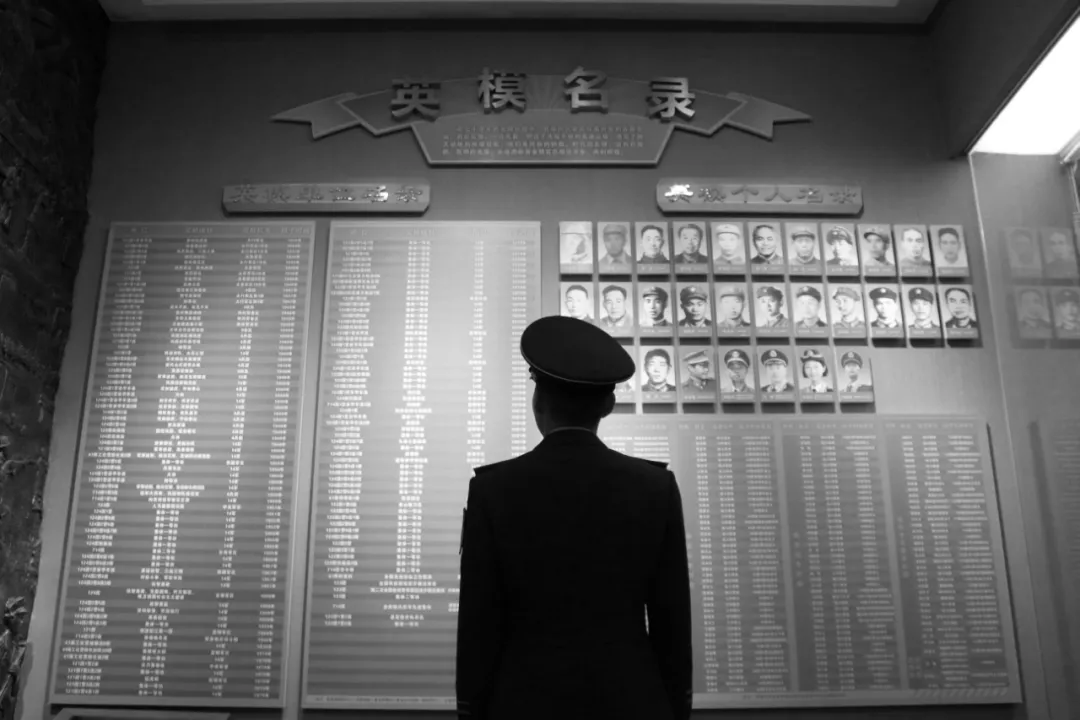 Martyr writes mom's letter, first-class read lachrymal ripples 20 years