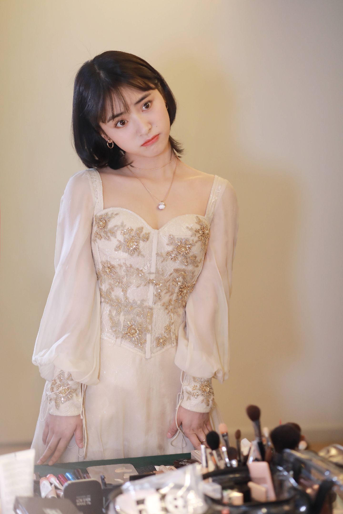 去B站的馮提莫徹底涼涼，曾經有多火，如今就有多落魄