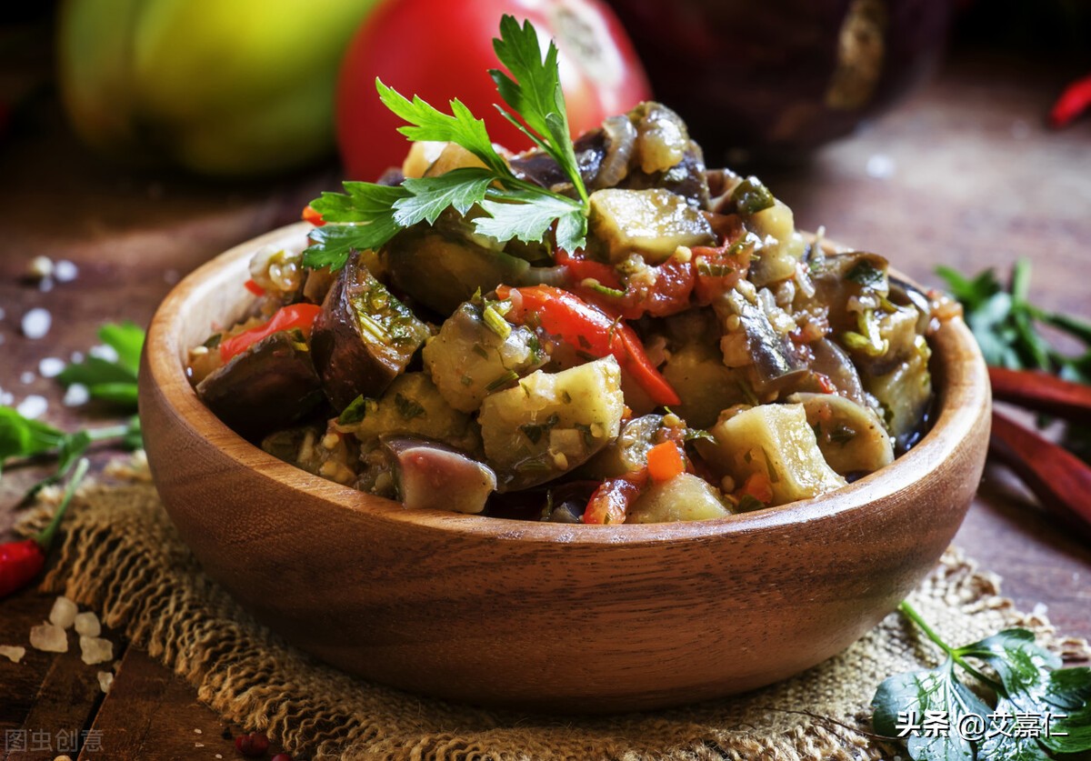 Ai Jiaren︱ Why does eating eggplant cause stomach problems? iNEWS