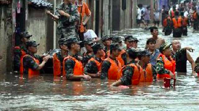 98年九江抗洪纪实，将军一声令下，三个团长带头