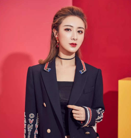 中国三大直播带货顶流：薇娅成网络诚信宣传大