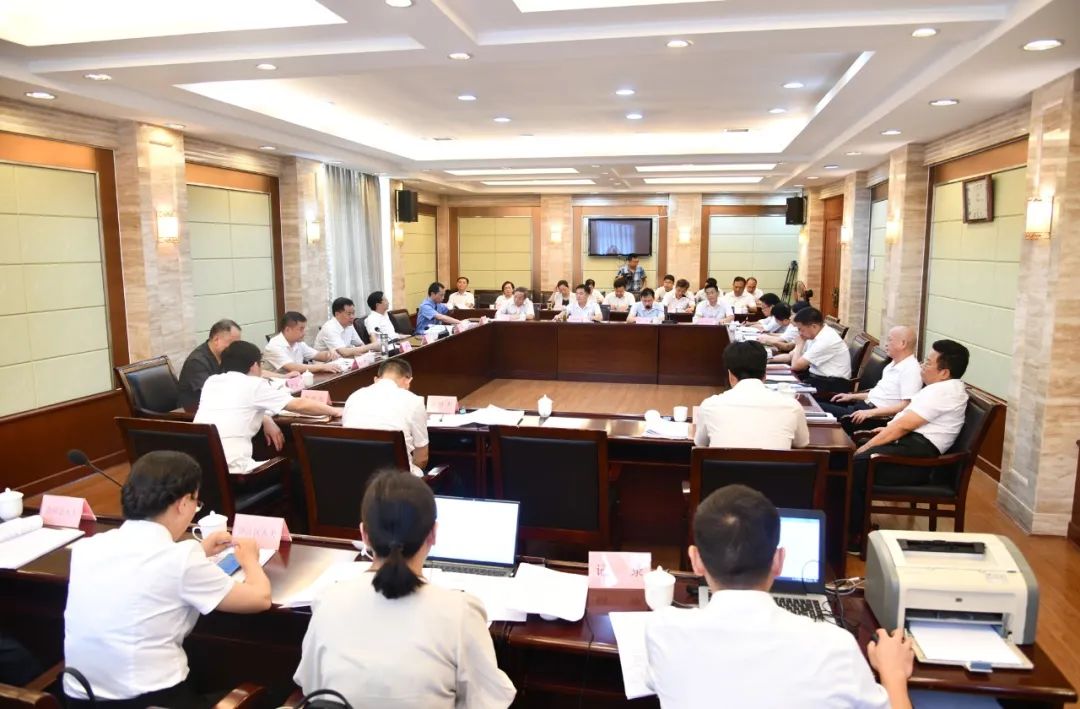 市五届人大常委会举行第四十六次会议