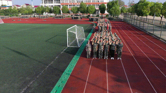 六安市新安中学隆重举行2021级新生军训闭幕仪式(图13)