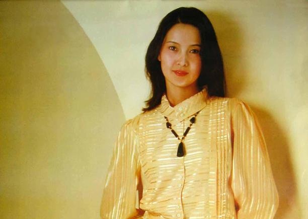 曾是银幕女神，经商后身价上亿：李小璐不争气，但她妈妈是真牛