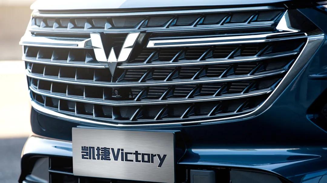 它可能是2020年最成功的MPV，只卖10万元