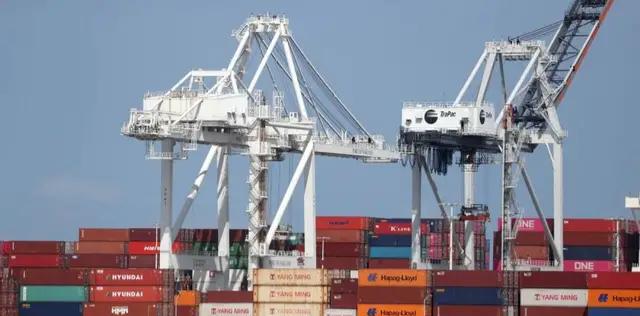 特朗普美夢破碎了，中國對美貿易日益飆漲，全美爭搶購買中國製造