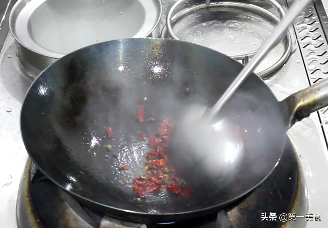 图片[6]-【干煸豆角】做法步骤图 清脆鲜嫩 香辣入味-起舞食谱网