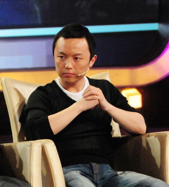 “李連杰接班人”謝苗：37歲糊成這樣子，真不能全怪周潤發(fā)