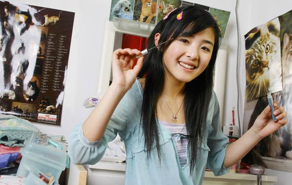 出道即巅峰，被骂“公交车”，陷陪睡丑闻的张