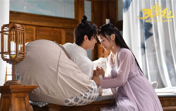 芒果台又一校园剧将袭，高颜男主很满意，看到