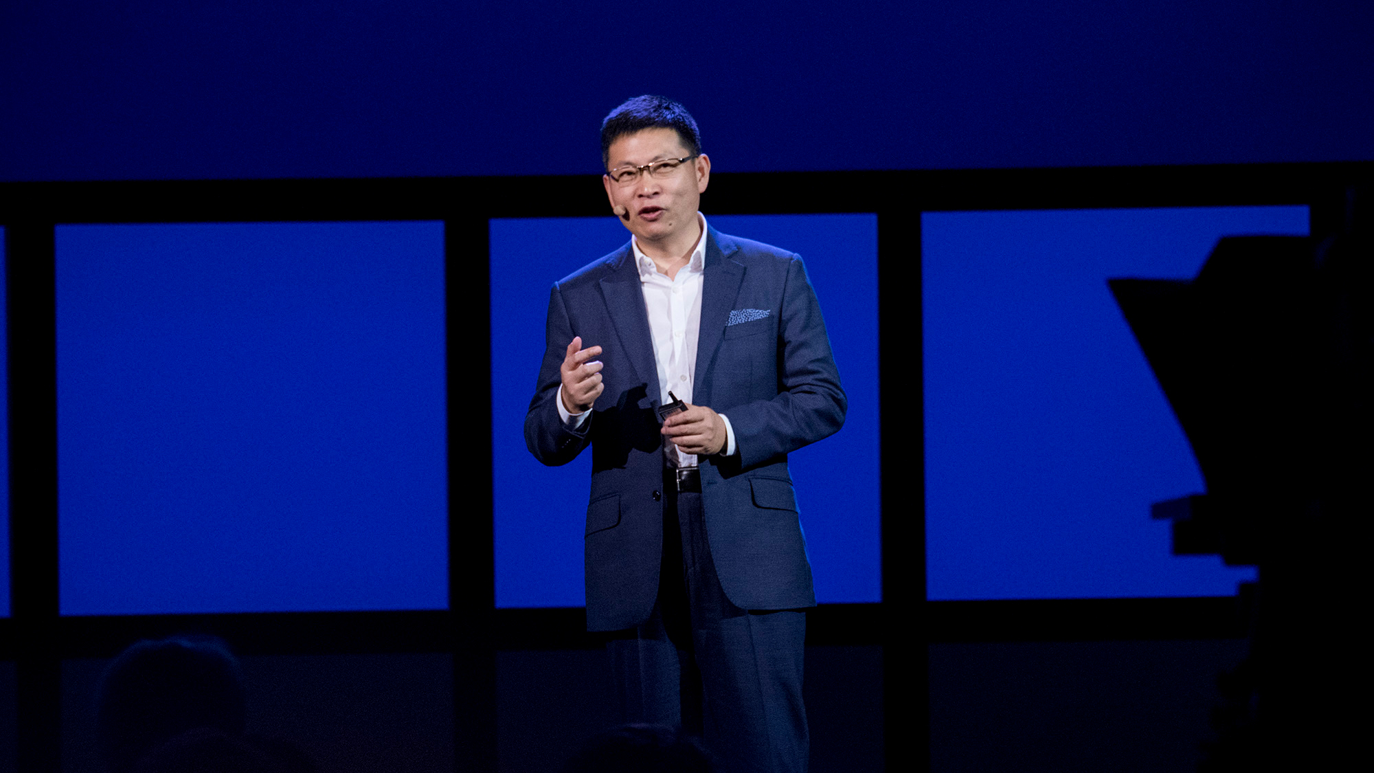 华为说到做到！海思做出“大动作”，势必全面攻克芯片问题