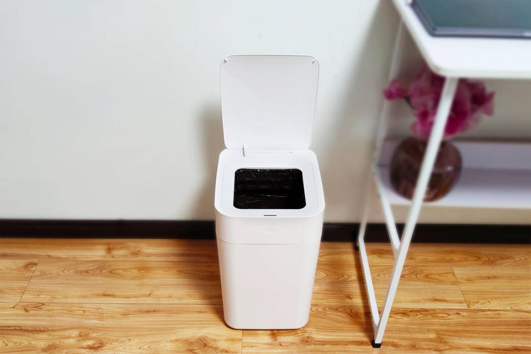 拓牛旗舰新品开箱，天猫精灵智能联控，一句话搞定打包换袋