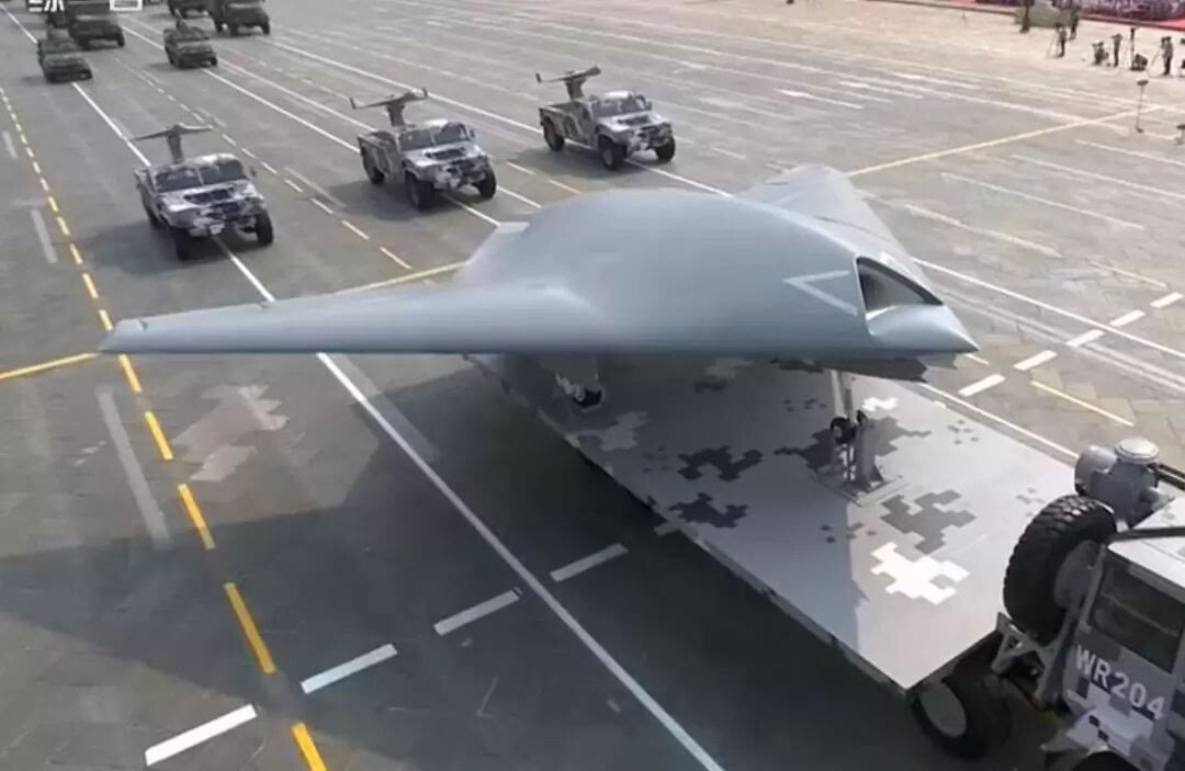 ����ר�ҽ����麣��չ���й��Ĺ���11���˻������ı�����ս����ϵ