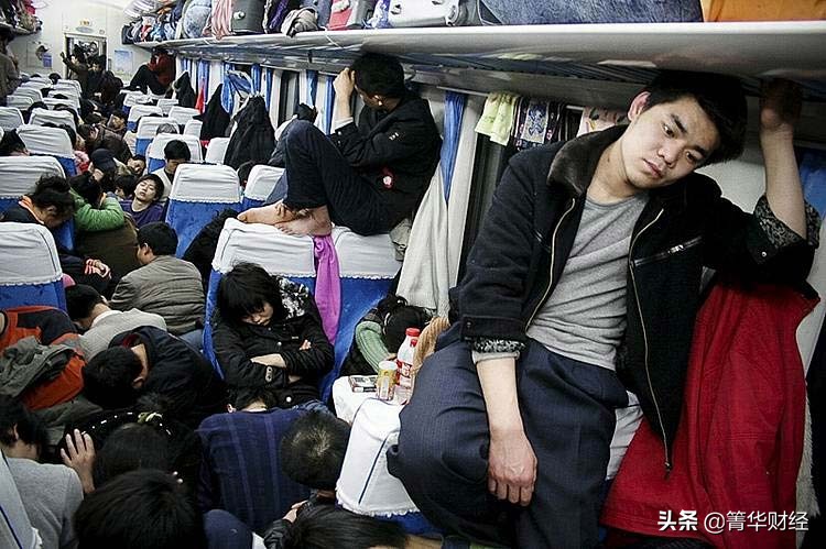 暑假帶著父母出去旅遊，這些新政策解決大問題，老人們享受優待